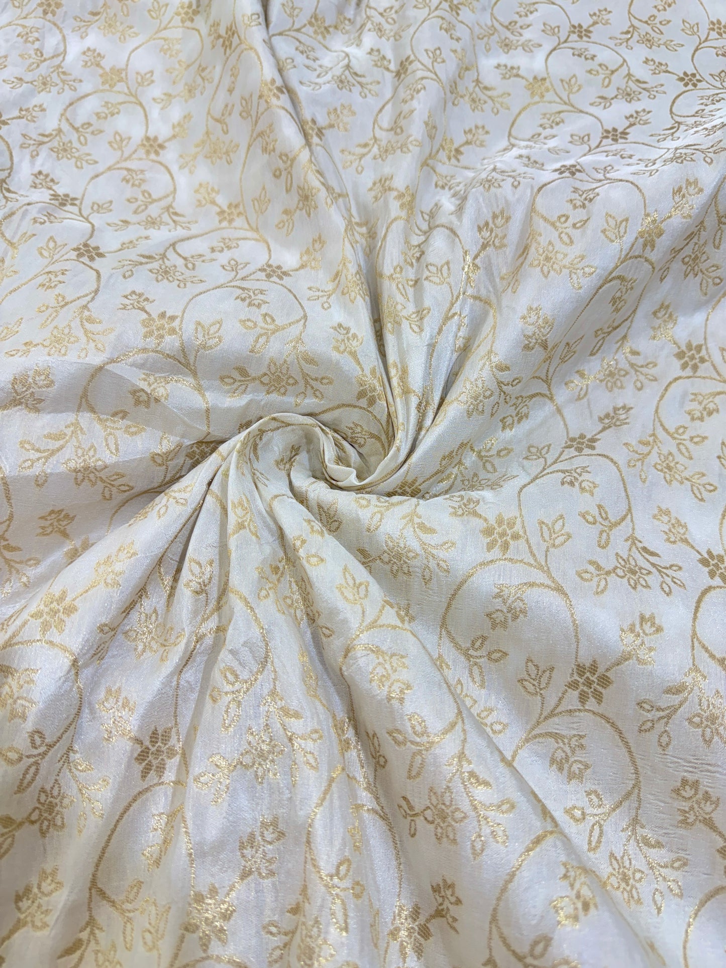 Dola Banarasi Fabrics Flower Design Dyable 44 Inch Width