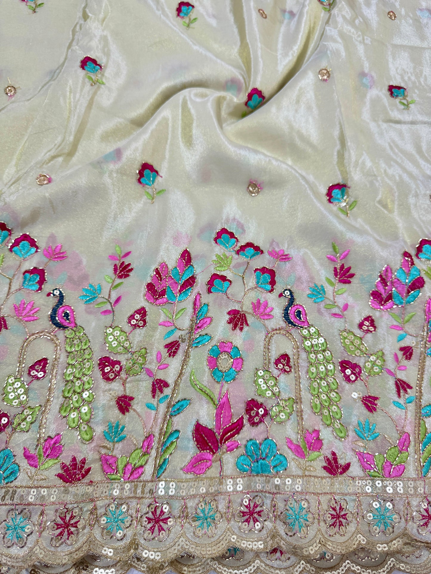 Viscouse tissue multi embroidery 🦚peacock Desing border 🌸44inch width( DYBLE)