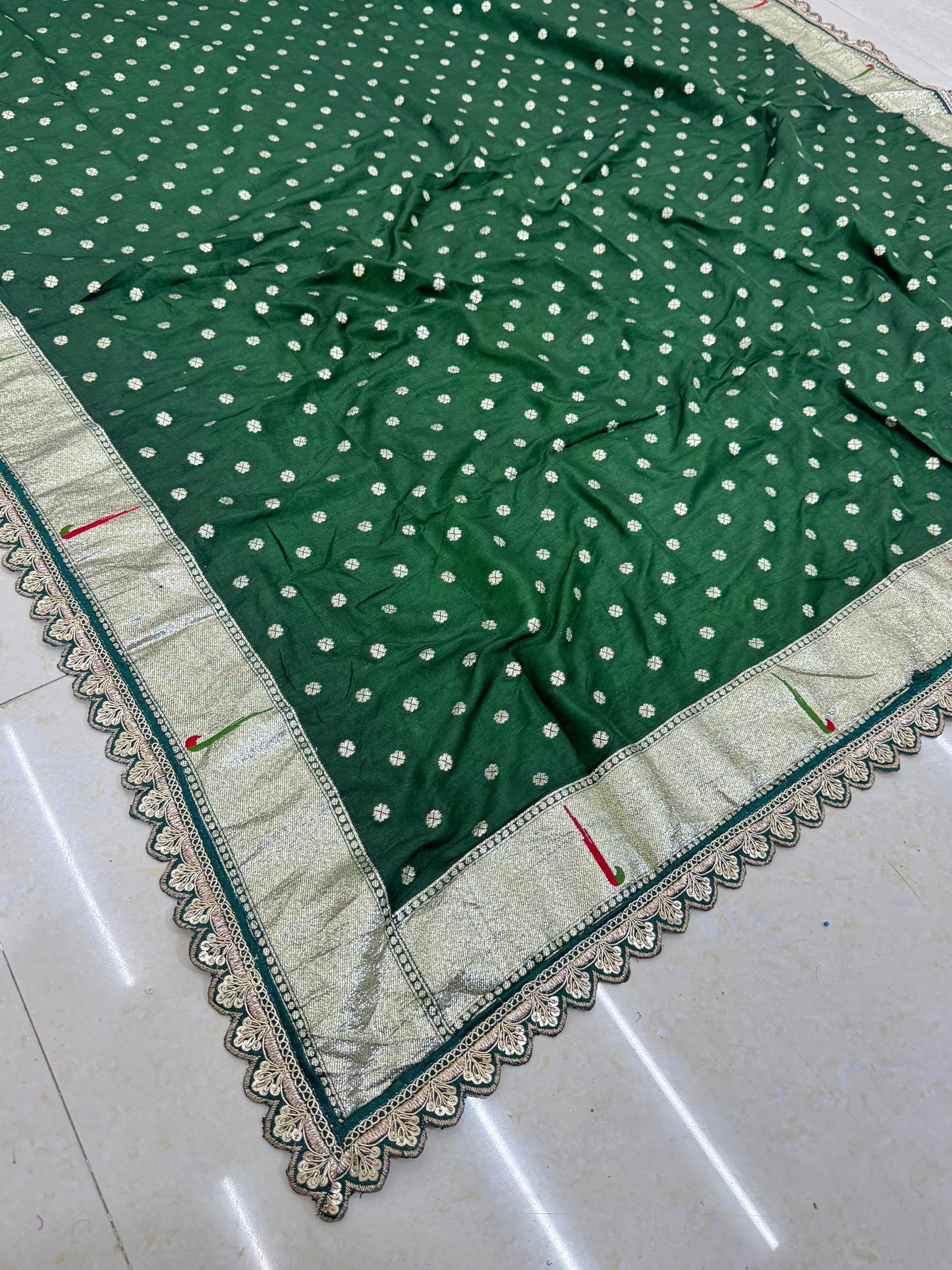 Paitanick Banarasi Silk Dupatta with Golden Zari Weaving & 4-Side Paitanick Fancy Lace Border – 2.5 Meter