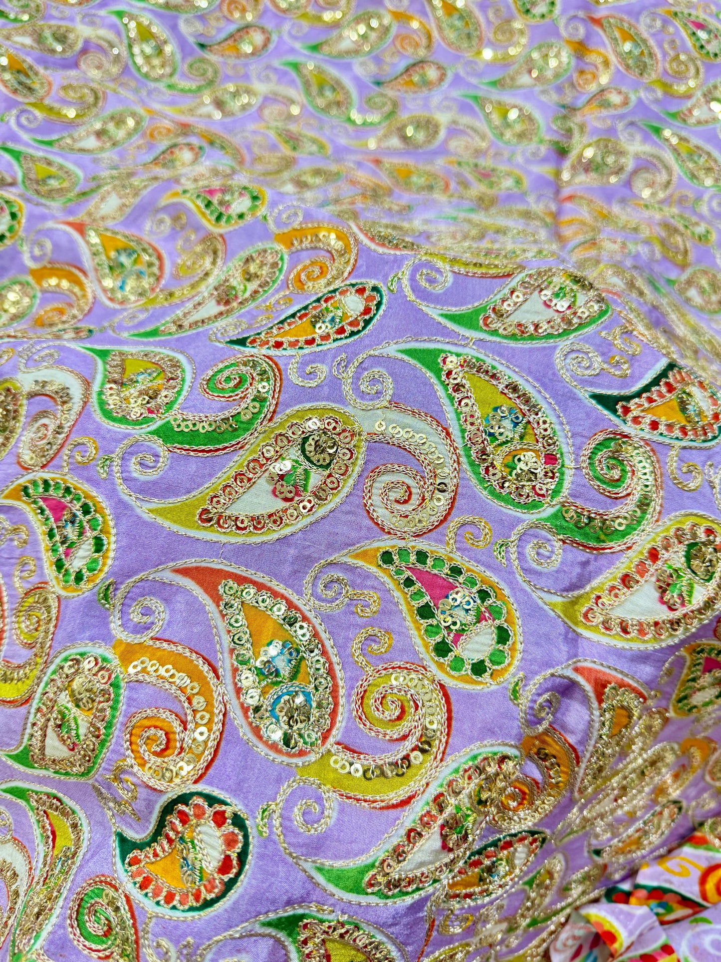 đź‘—LUXURY NATURAL CRAPE FLORAL PRINT EMBROIDERY WITH SEQUINS 44 INCH WIDTH LAVENDER