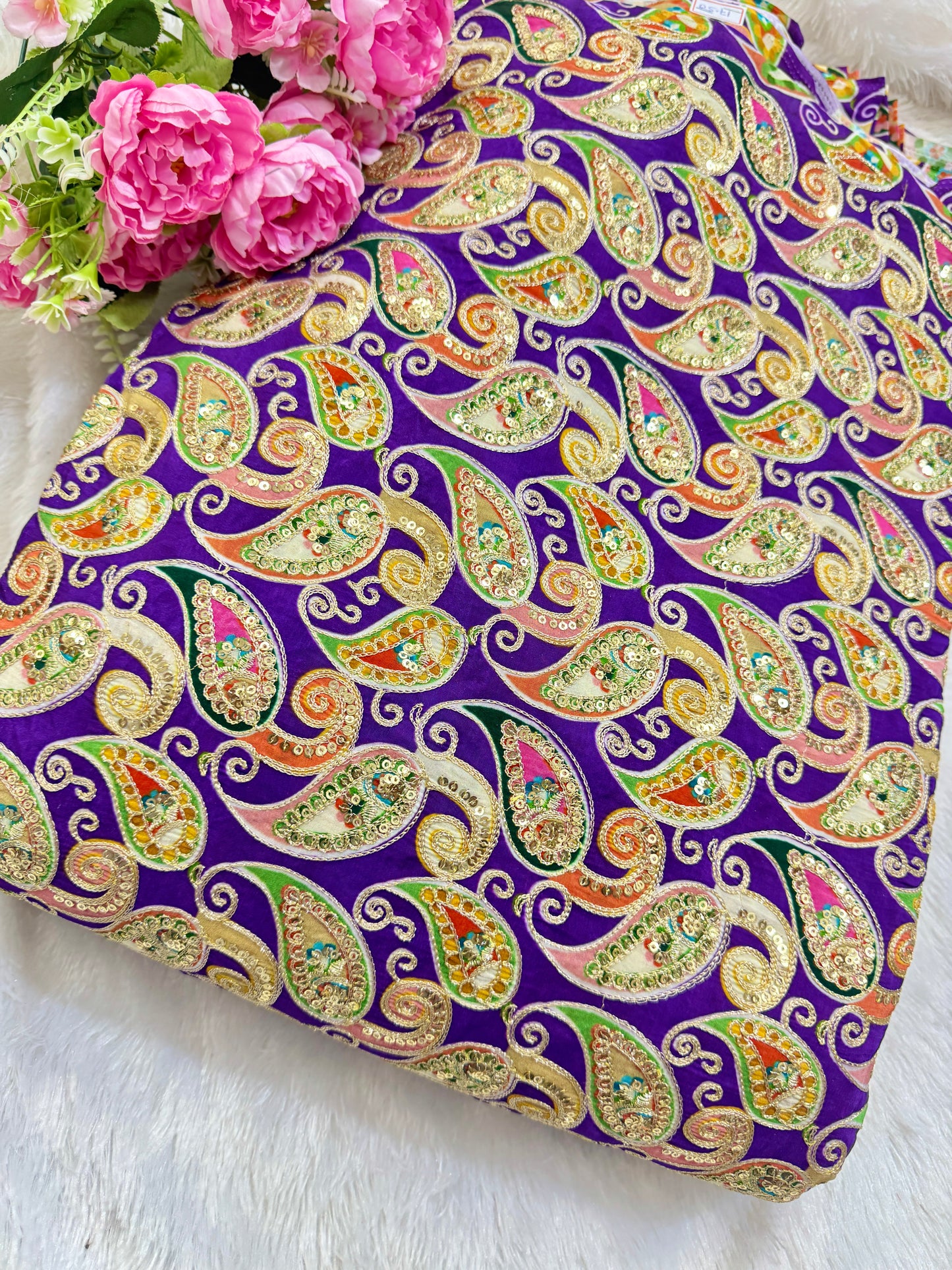 đź‘—LUXURY NATURAL CRAPE FLORAL PRINT EMBROIDERY WITH SEQUINS 44 INCH WIDTH