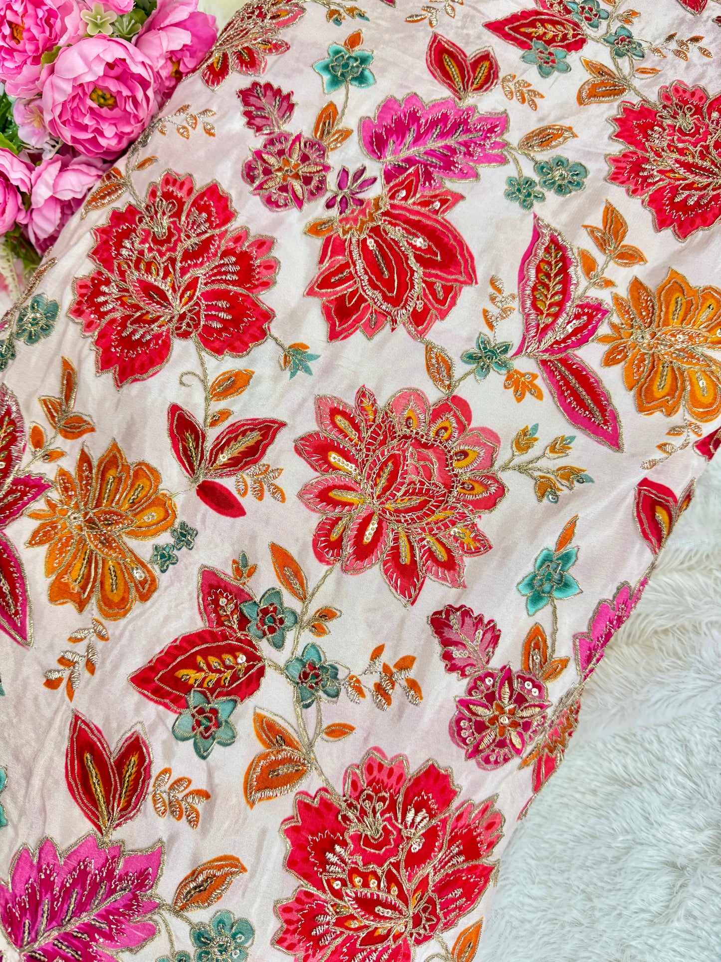 đź‘—LUXURY NATURAL CRAPE FLORAL PRINT EMBROIDERY WITH SEQUINS 44 INCH WIDTH