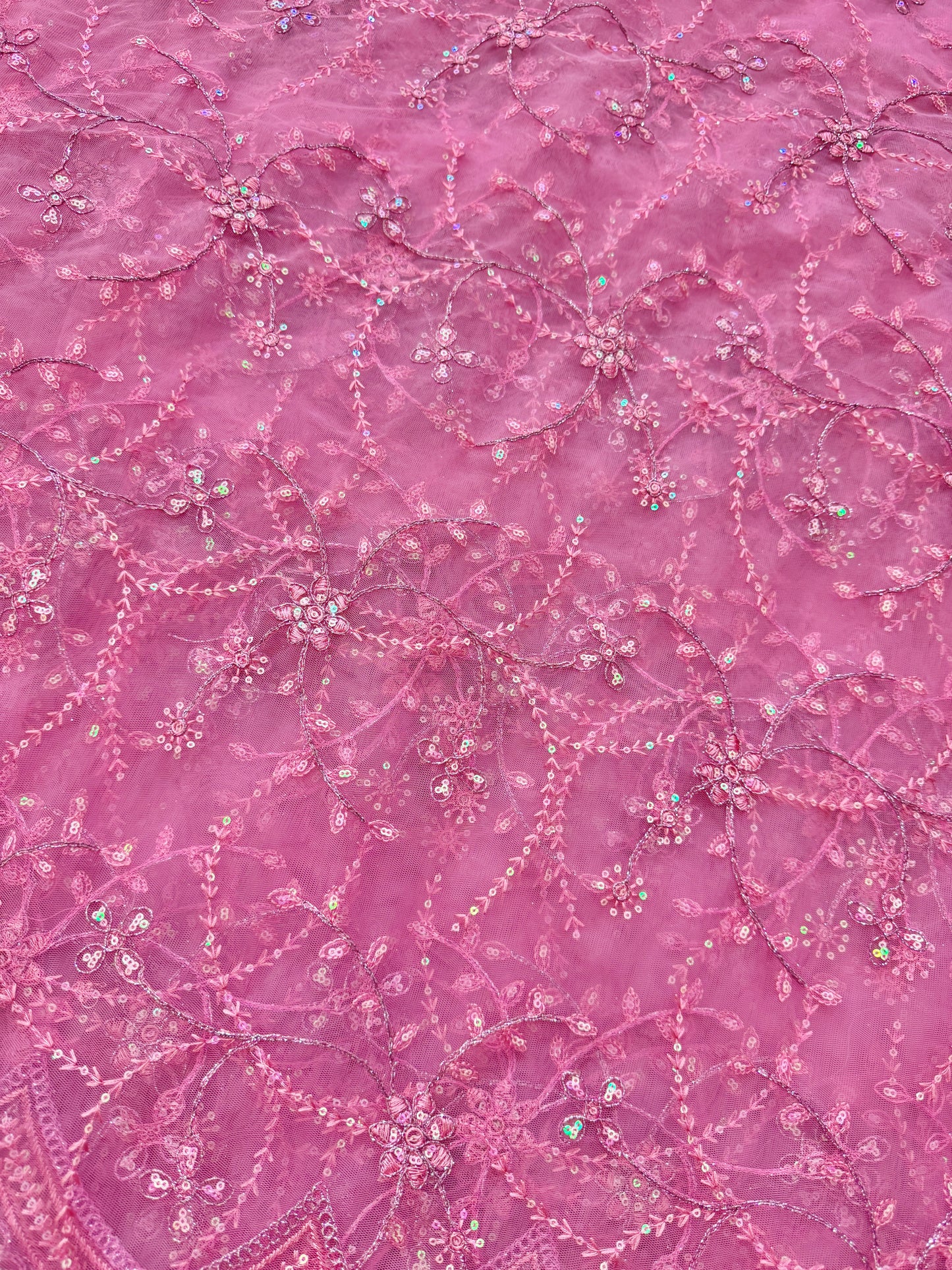 👗🥻Premium fancy 💫net coding work with sequins cut work border🥹for perfect dreamy outfits! 💕 44-45 inch width bby pink