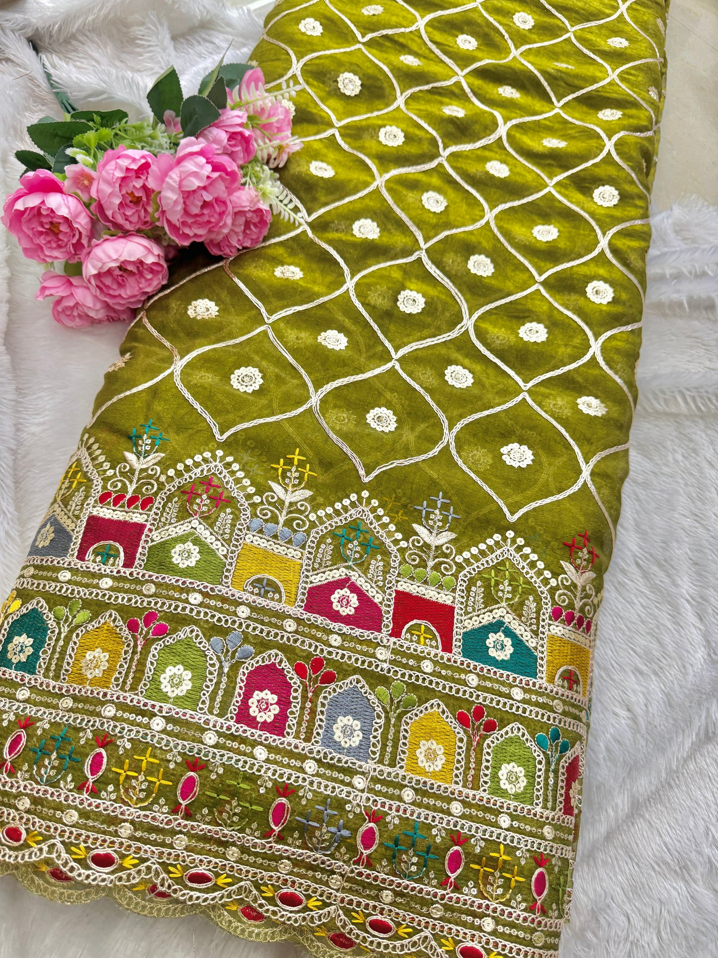Beautiful Fendy fabrics with multi embroidery work 🎨44inch width