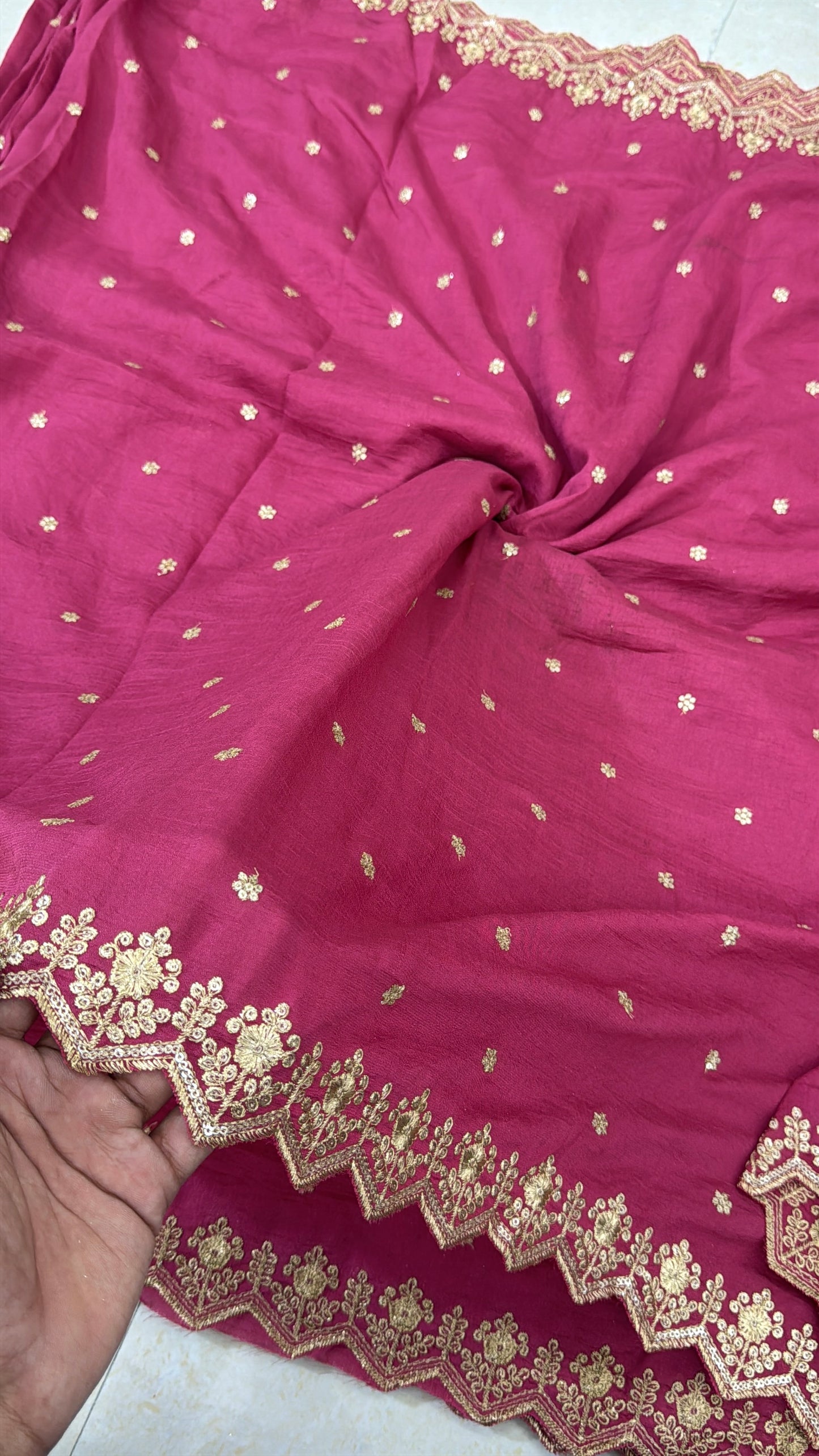 Vichitra Fabrics Boti 2 Side Zik Zak Border 44 Inch Width