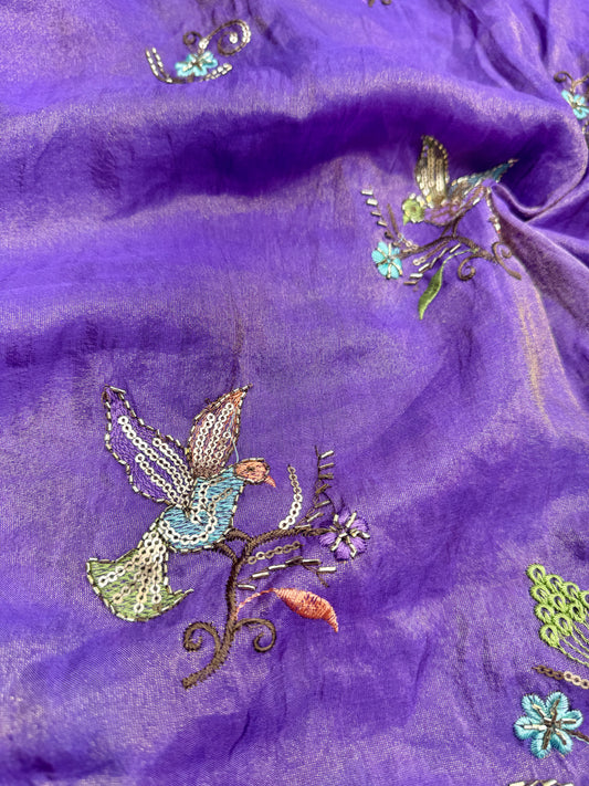 Crush Tissu Fabrics Parrot Design Embroidery Work 45 Inch Width