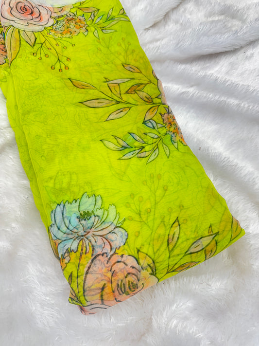 🥰Printed organza fabric 👗features a delicate floral print in a beautiful 🥹 44inch width