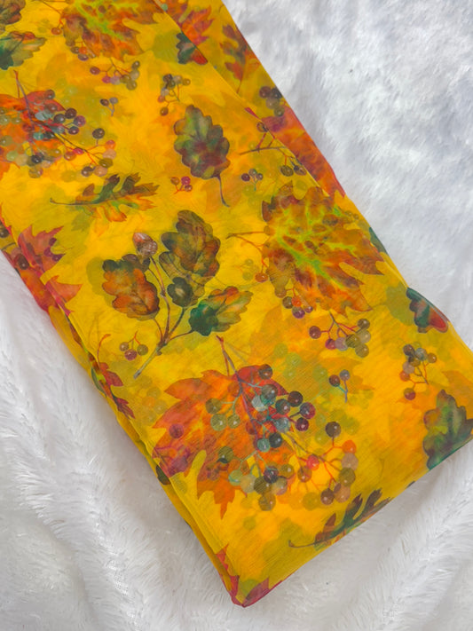 🥰Printed organza fabric 👗features a delicate floral print in a beautiful 🥹 44inch width