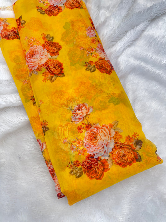 🥰Printed organza fabric 👗features a delicate floral print in a beautiful 🥹 44inch width