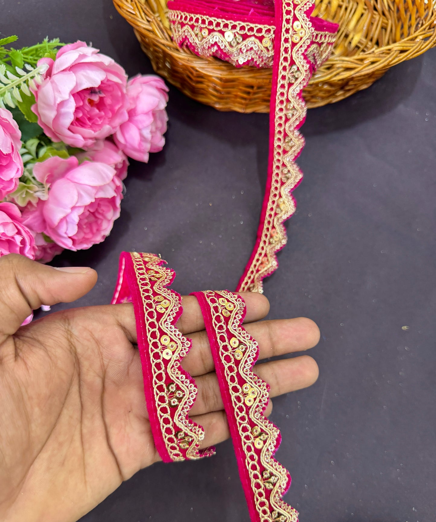 Velvet Zari Embroidery Lace Border – Zig Zag Design, 1 Inch Wide