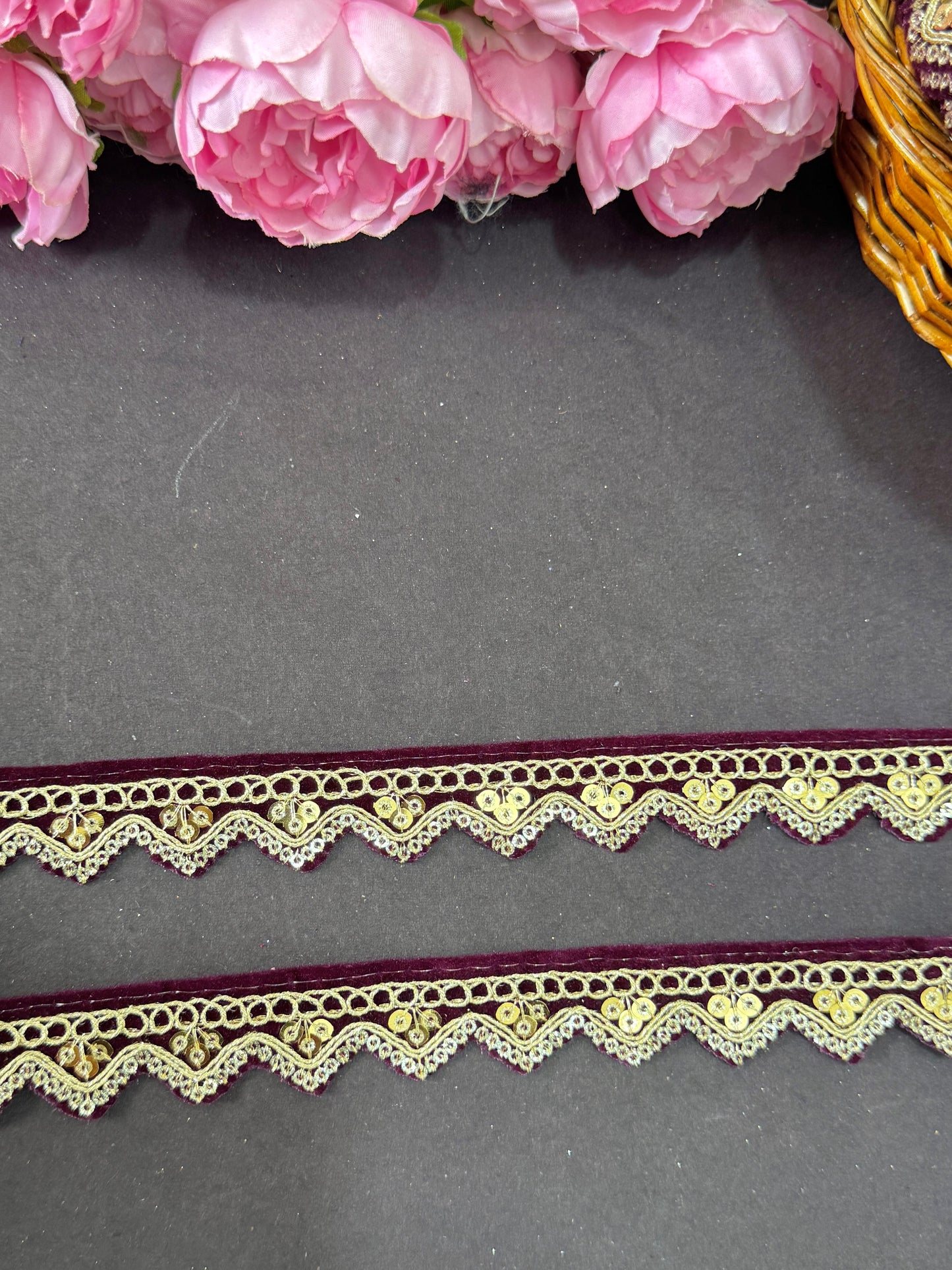 Velvet Zari Embroidery Lace Border – Zig Zag Design, 1 Inch Wide