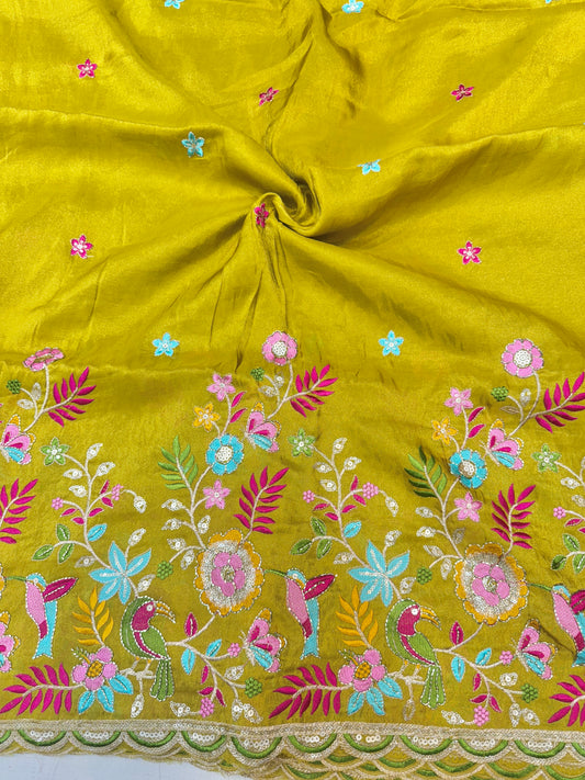 Tissu  Embroidered Silk Blend Fabric with Floral & Bird Motifs 45inch width