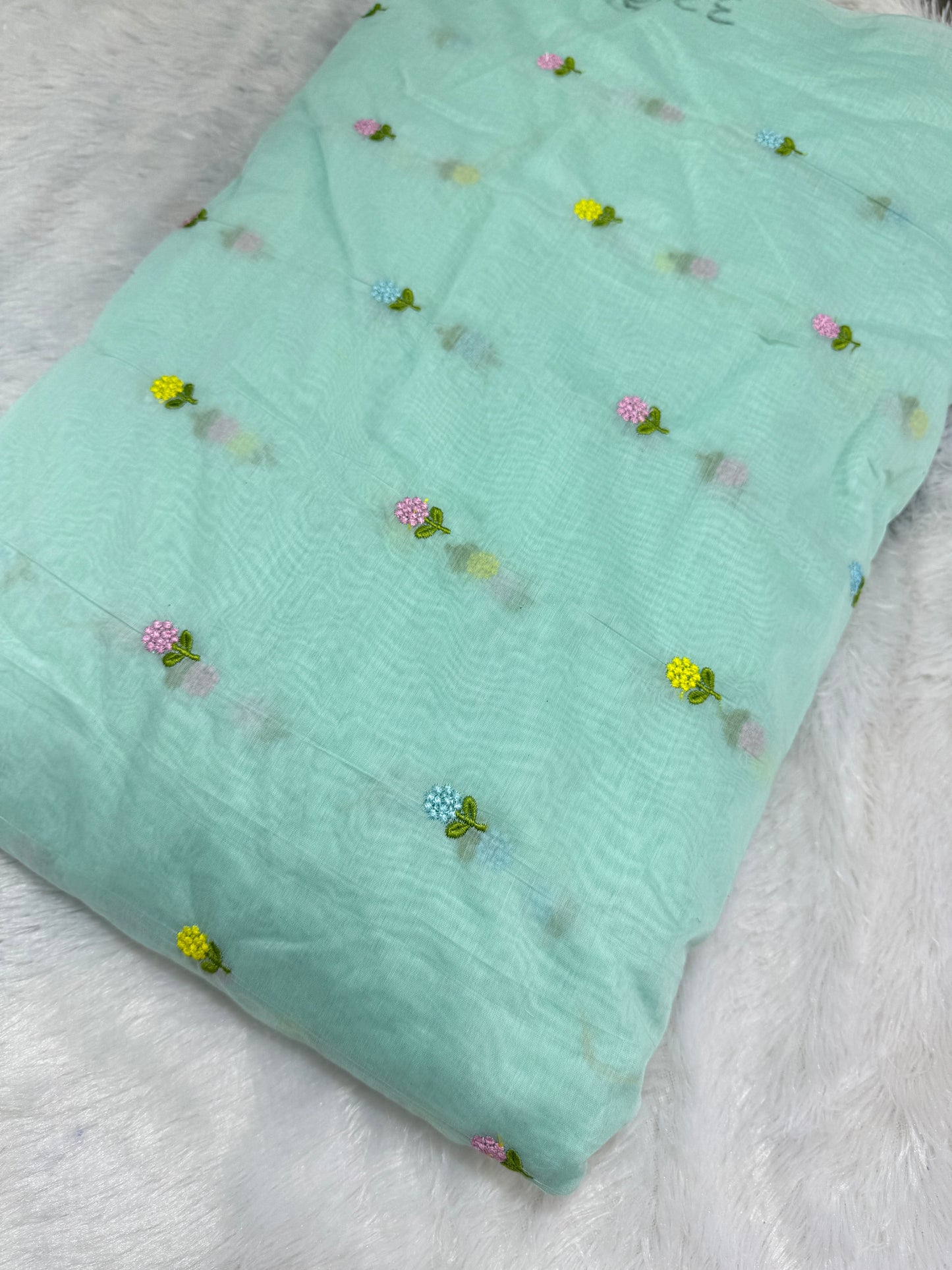 sky blue flower 🌼 💕Embroidered mal  cotton Floral Fabric 44width
