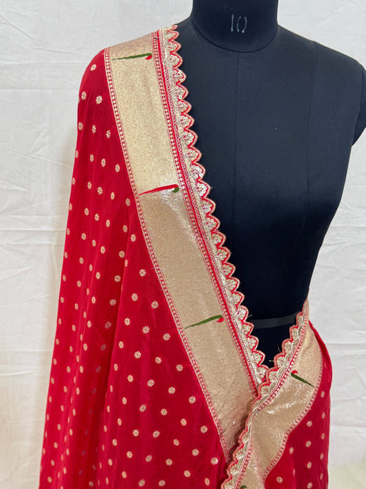 paitanick lace  Banarasi Silk Dupatta with Golden Zari 4 side fancy  lace border & Designer Border – 2.5 Meter
