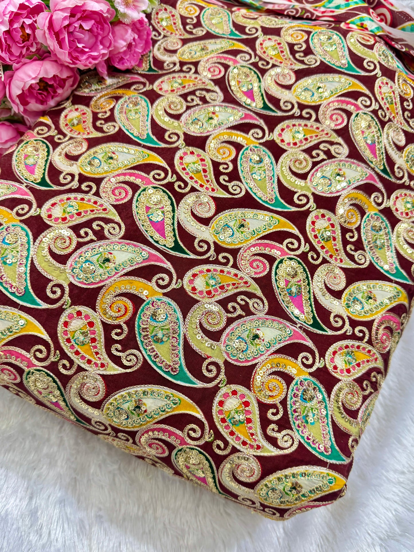 👗LUXURY NATURAL CRAPE  FLORAL PRINT  EMBROIDERY WITH SEQUINS 44 INCH  WIDTH MAROON