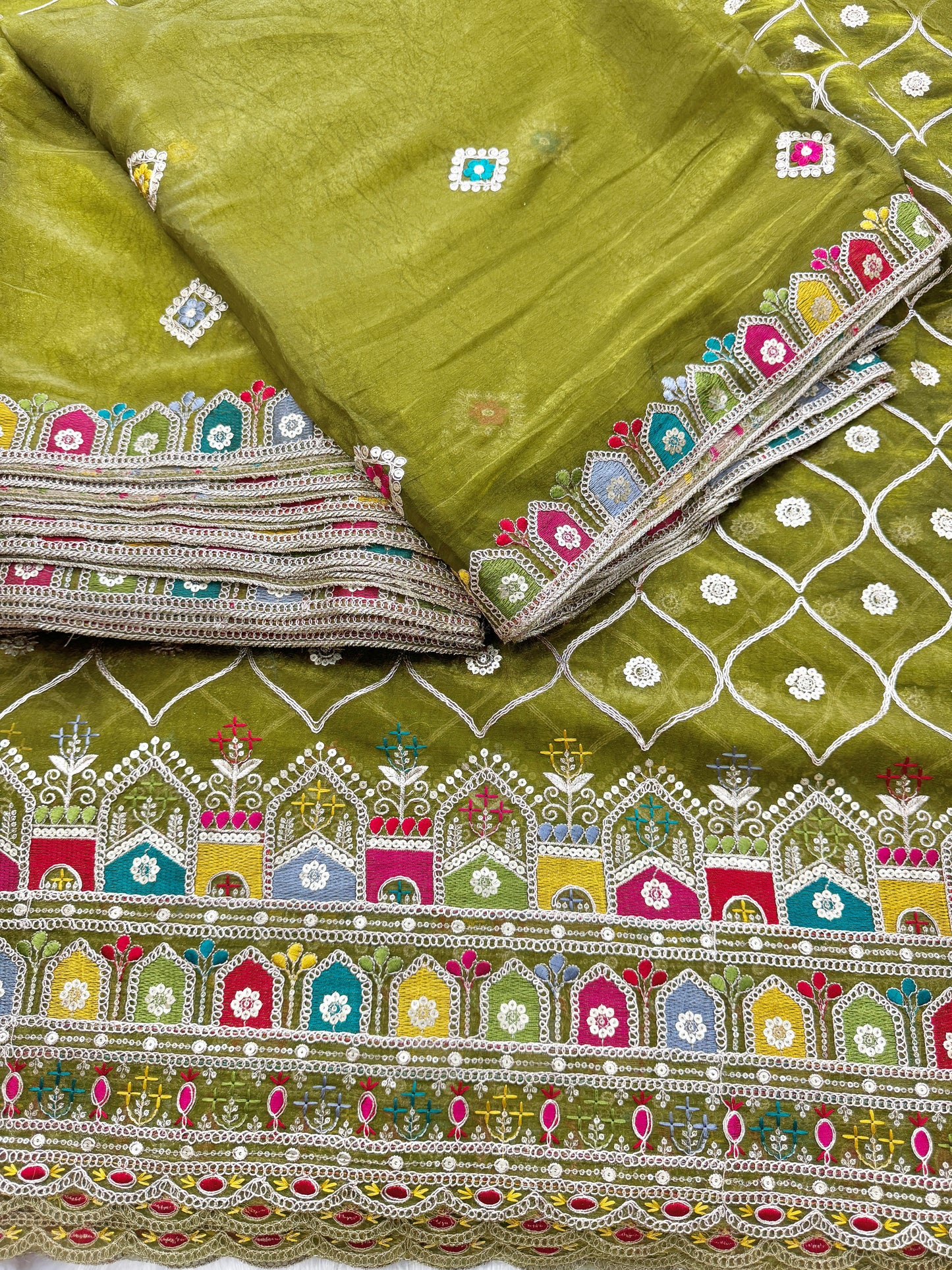 Beautiful Fendy fabrics with multi embroidery work 🎨44inch width