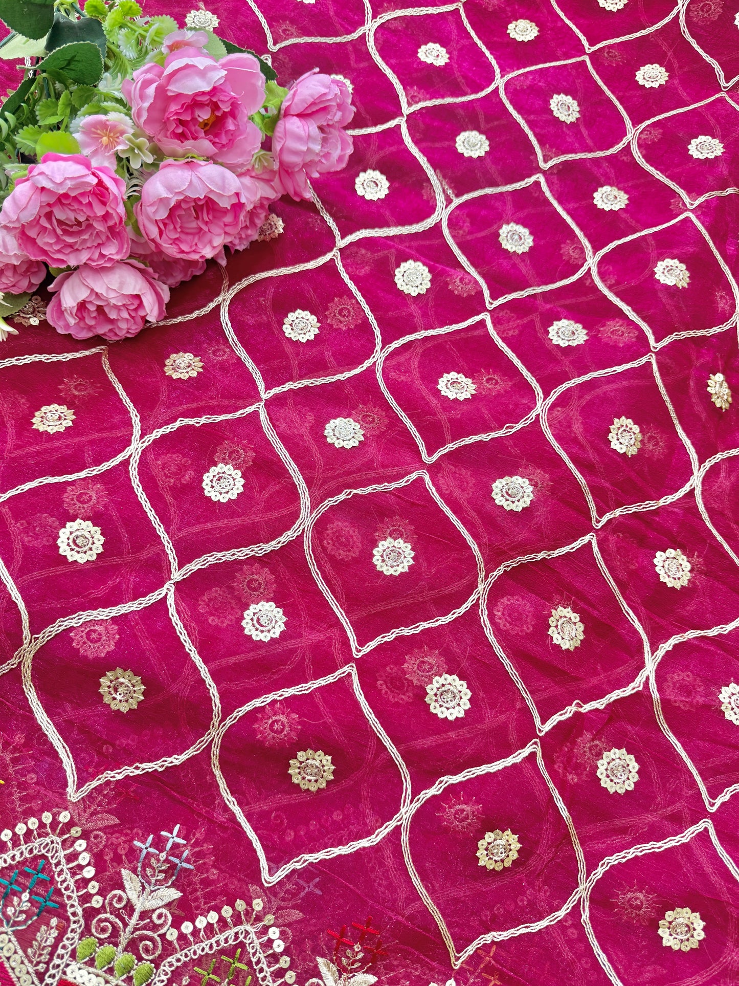 Beautiful Fendy fabrics with multi embroidery work 🎨44inch width pink